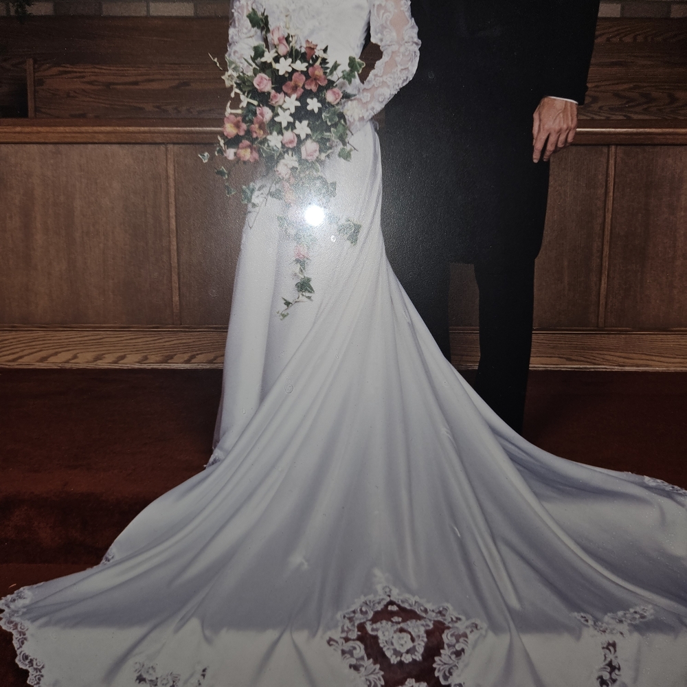 Elegant White Wedding Dress with Lace Details